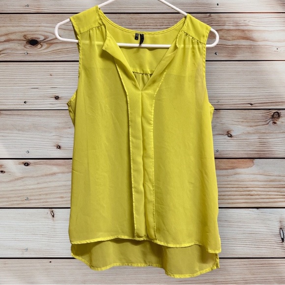 Maurices Cami Blouse Tank Top Shirt Neon Yellow Green Color Medium - Picture 2 of 7